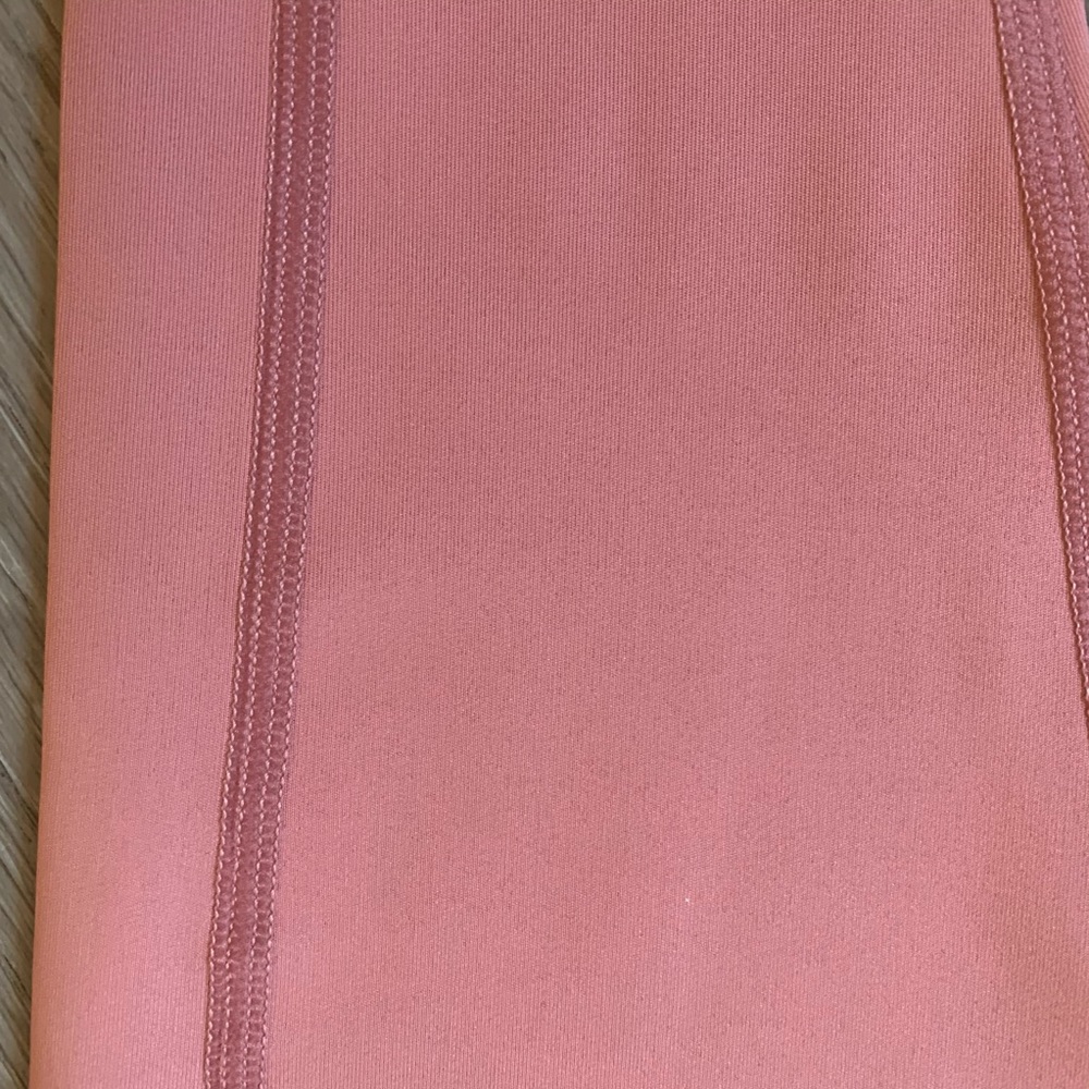 NEW!!kittenish Ruched premium leggings - Picture 8 of 14